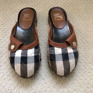 Burberry plaid mules wooden clogs 36 6